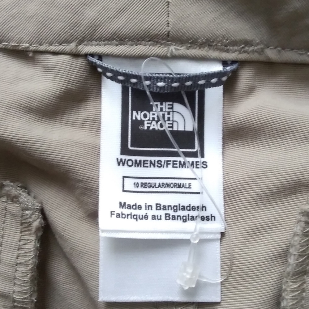 ⭐️NORTH FACE Trekking Capris - Picture 2 of 10